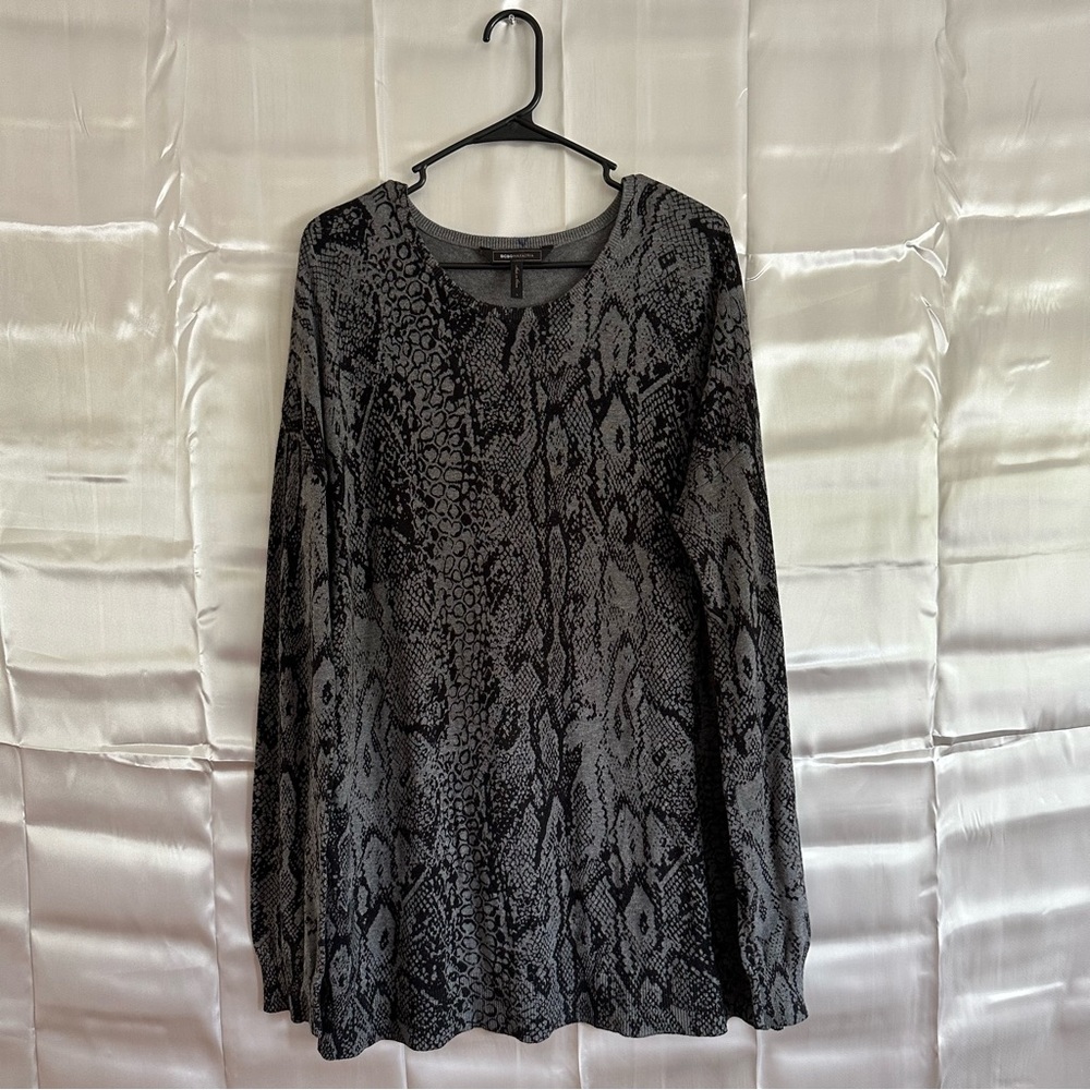 BCBGMaxAzria Grey Snake Print Cotton Blend Pullover Sweater Size L